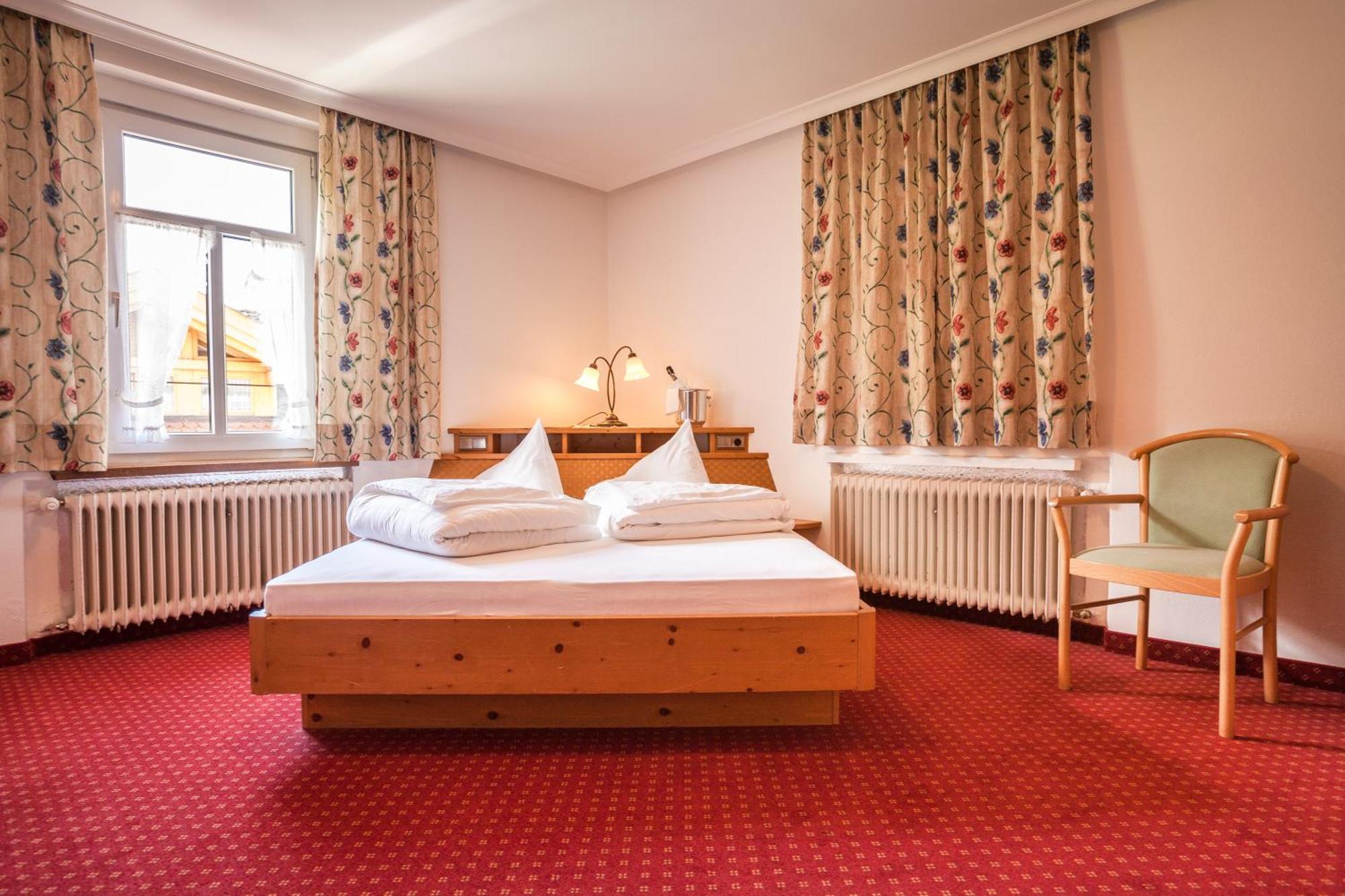 Hotel Villa Waldheim Сан-Кандидо Номер фото